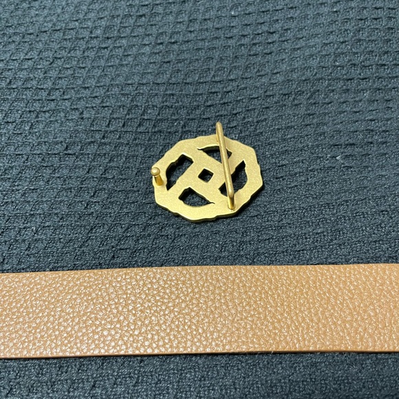 J. McLaughlin Reversible Brown Belt with Gold Buckle - Picture 9 of 12